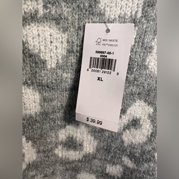 Old Navy sweater size xl nwt cute - Picture 4 of 4